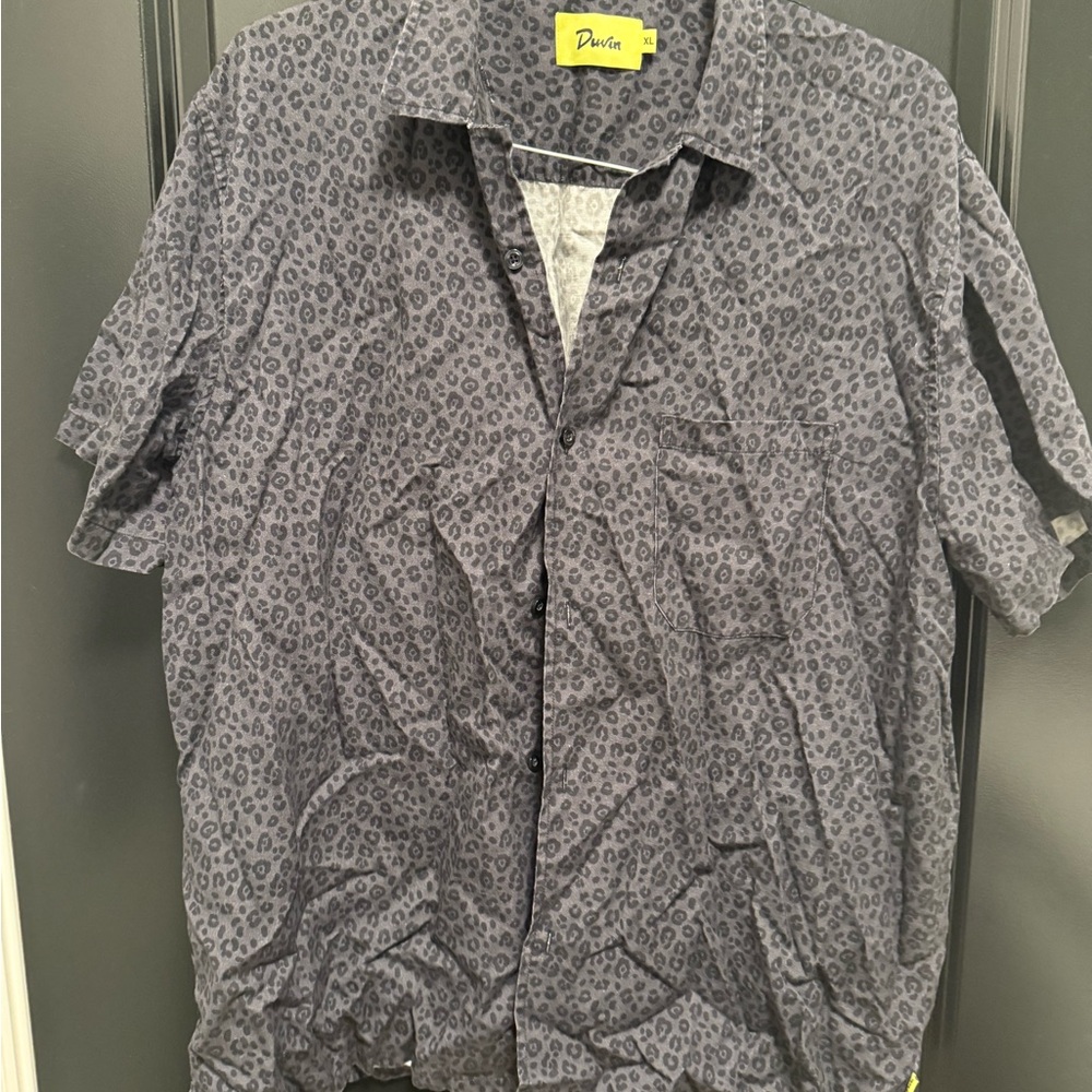 Davis Men's Black Leopard Print Casual Shirt